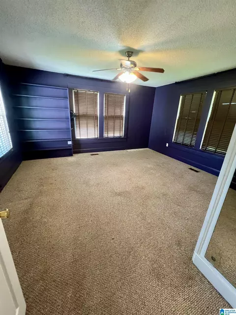 Bedroom - 703 Hand St, Clanton, AL 35045 photo 5 of 5