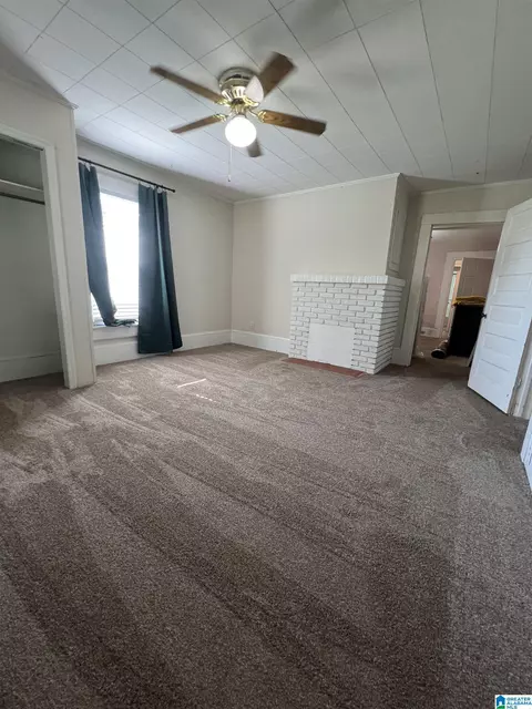 Bedroom - 703 Hand St, Clanton, AL 35045 photo 1 of 5