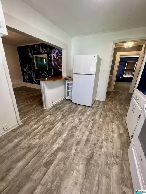 Kitchen - 703 Hand St, Clanton, AL 35045 photo 3 of 3