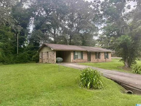 127 Mims Cir, Clanton, AL 35045 photo 2