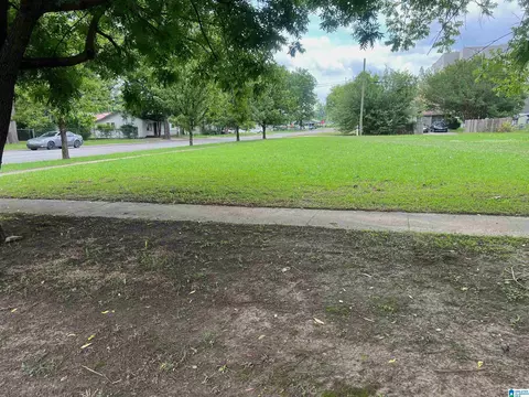 2727 33rd Ave N #1, Birmingham, AL 35207