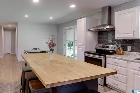 Kitchen - 106 Deer St, Jasper, AL 35504 photo 5 of 5