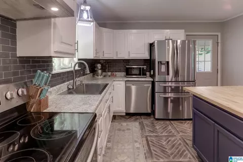 Kitchen - 106 Deer St, Jasper, AL 35504 photo 1 of 5