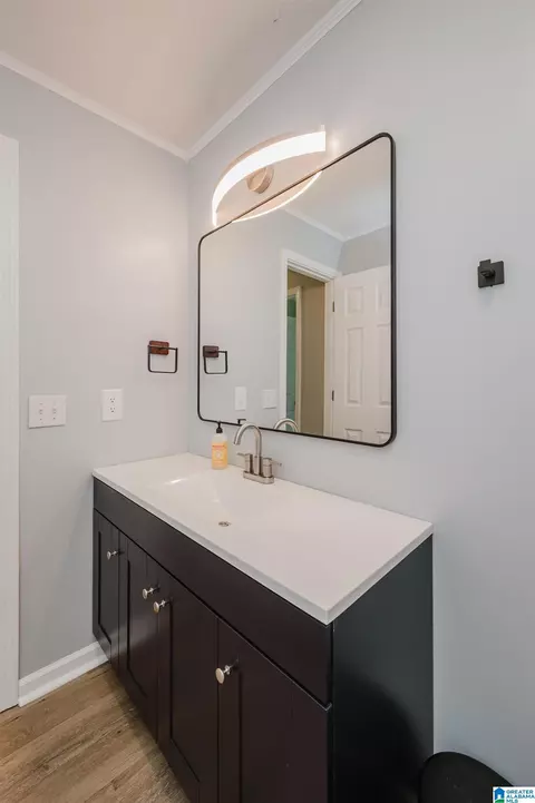 Bath - 100 Camille Ct, Clanton, AL 35045 photo 5 of 6