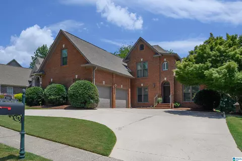1185 Hibiscus Dr, Hoover, AL 35226
