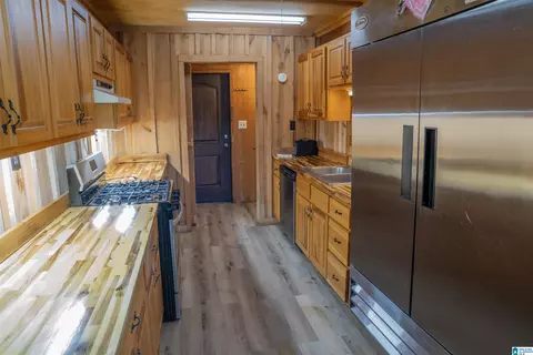 Kitchen - 3455 Ebell Rd, Oneonta, AL 35121 photo 2 of 2