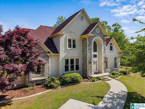 241 Lakeshore Loop, Oneonta, AL 35121