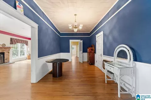 Entry Way - 106 4th Ave E, Oneonta, AL 35121 photo 1 of 6