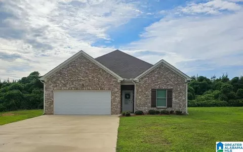 230 Buckhorn Cir, Weaver, AL 36277