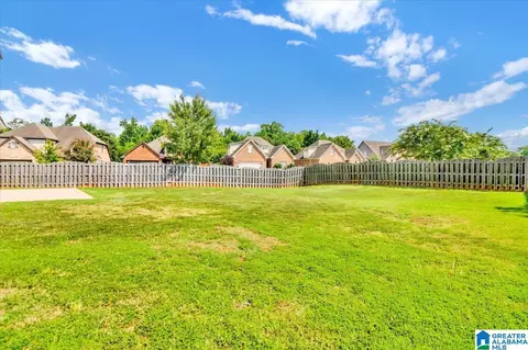 640 Round Rd, Maylene, AL 35114 photo 4