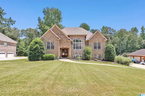 2524 Oakleaf Cir, Helena, AL 35022