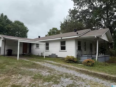 Exterior - 5519 Powers Rd, Mount Olive, AL 35117 photo 2 of 4