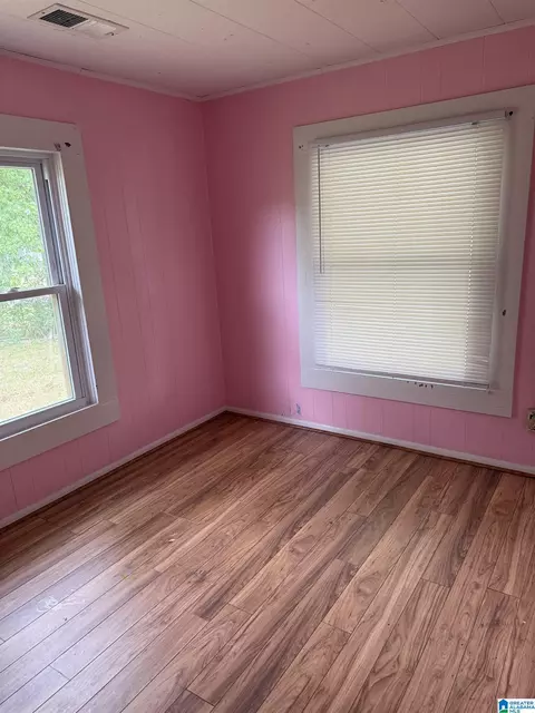 Bedroom - 5519 Powers Rd, Mount Olive, AL 35117 photo 2 of 2