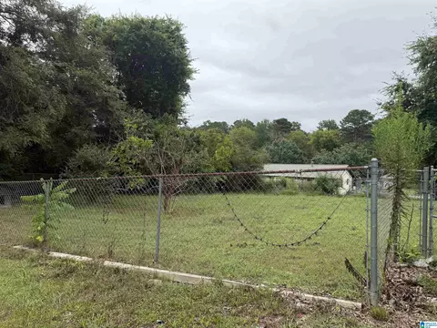 Exterior - 5519 Powers Rd, Mount Olive, AL 35117 photo 4 of 4