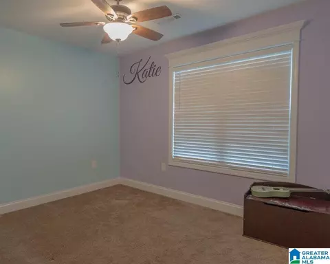Bedroom - 1005 Spring View Ln, Clanton, AL 35045 photo 5 of 7
