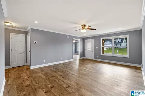 Living - 85 Trinity Ln, Oneonta, AL 35121 photo 4 of 4