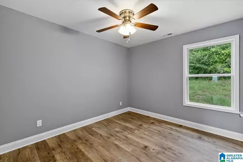 Bedroom - 85 Trinity Ln, Oneonta, AL 35121 photo 1 of 2