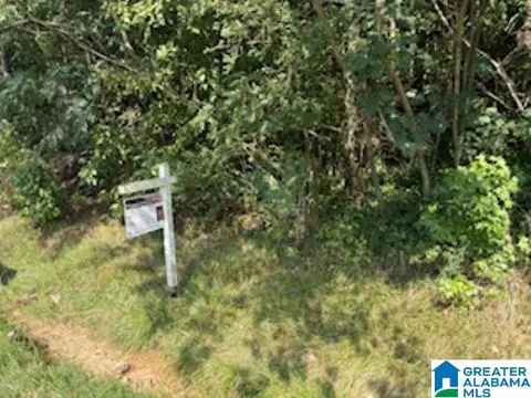 3815 Center Point Pkwy #1, Center Point, AL 35215