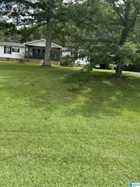 15 Davidson Dr, Locust Fork, AL 35097 photo 2
