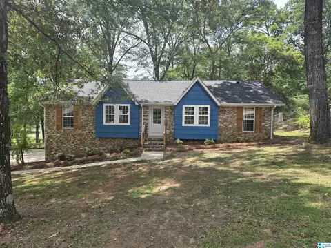 116 Oak St, Maylene, AL 35114 photo 4