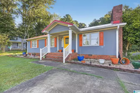 101 Dogwood Cir, Talladega, AL 35160