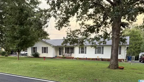 1504 George Douthit Dr SW, Jacksonville, AL 36265