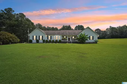 160 Dogwood Ln, Holly Pond, AL 35083