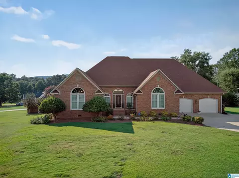 129 Wilson Cir, Gadsden, AL 35901