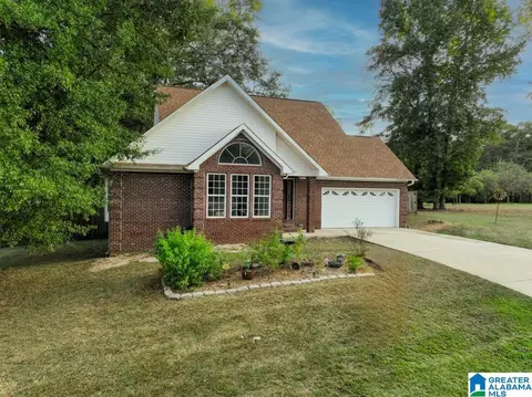 30 Maplewood Cir, Clanton, AL 35045 photo 4