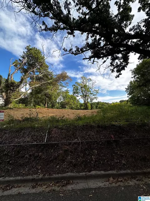 6017 5th Ave S #2, Birmingham, AL 35212