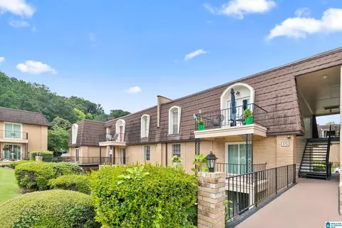 173 Old Montgomery Hwy #D, Birmingham, AL 35216