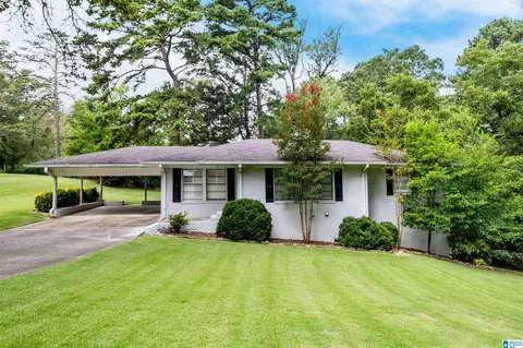 824 Chestnut St, Vestavia Hills, AL 35216