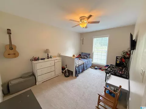 Bedroom - 91 Briarfield Rd, Warrior, AL 35180 photo 3 of 4