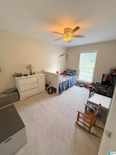Bedroom - 91 Briarfield Rd, Warrior, AL 35180 photo 4 of 4
