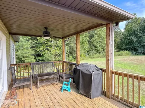 Exterior - 91 Briarfield Rd, Warrior, AL 35180 photo 4 of 9