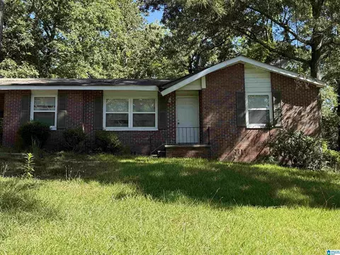 424 13th Ct NW, Center Point, AL 35215