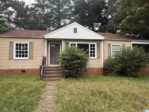 1802 Devon Rd, Hueytown, AL 35023