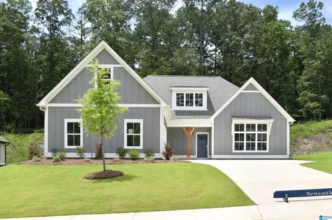 109 Townmoor Ln, Sterrett, AL 35147