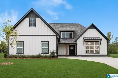 409 Gateshead Dr, Sterrett, AL 35147