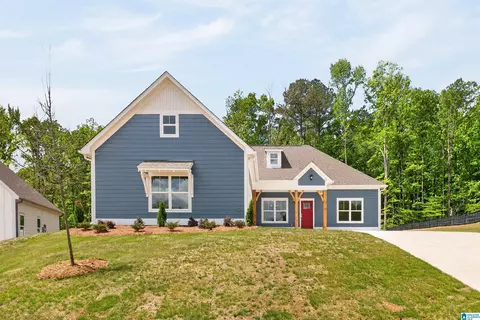 413 Gateshead Dr, Sterrett, AL 35147