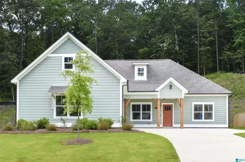 113 Townmoor Ln, Sterrett, AL 35147