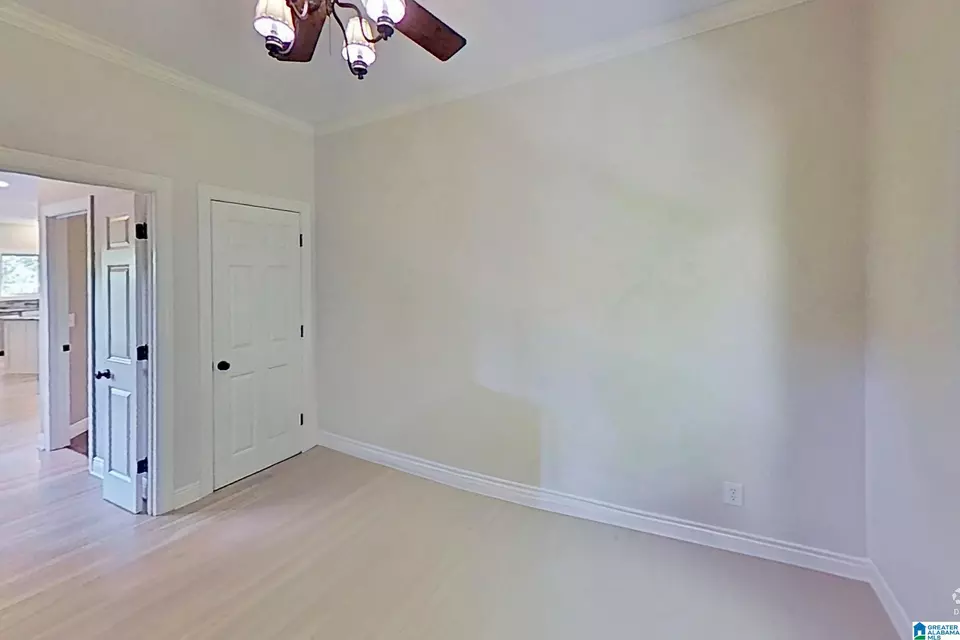 Bedroom - 290 Paint Creek Overlook, Sylacauga, AL 35151 photo 3 of 6