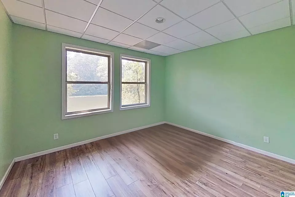 Bedroom - 290 Paint Creek Overlook, Sylacauga, AL 35151 photo 5 of 6