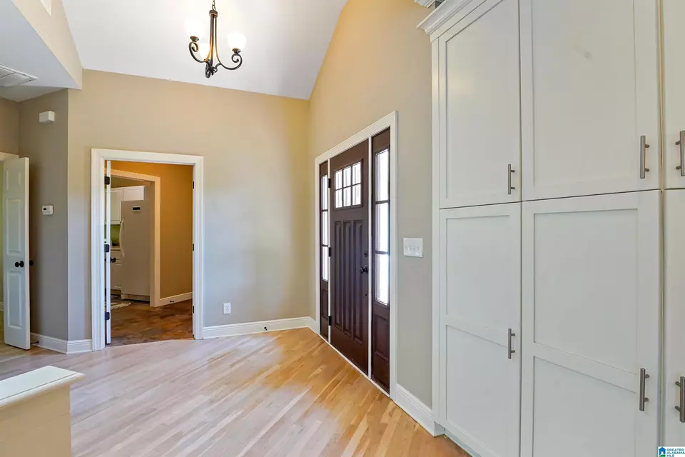 Entry Way - 290 Paint Creek Overlook, Sylacauga, AL 35151 photo 3 of 4