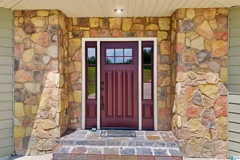 Entry Way - 290 Paint Creek Overlook, Sylacauga, AL 35151 photo 1 of 4