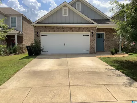 516 Reading Ln, Fultondale, AL 35068