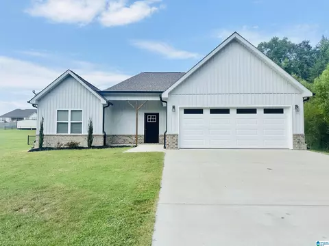 830 New Style Cir, Clanton, AL 35045