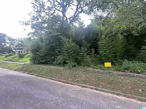 1709 Granville Ave #12, Bessemer, AL 35020