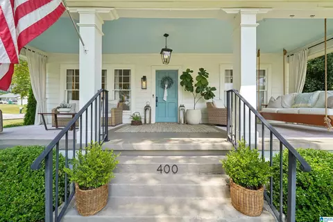 Exterior - 400 4th Ave, Oneonta, AL 35121 photo 4 of 30