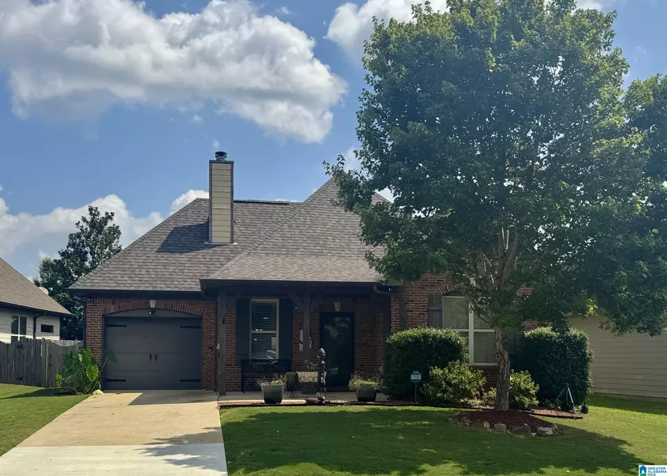 Exterior - 1291 Washington Dr, Moody, AL 35004 photo 1 of 6